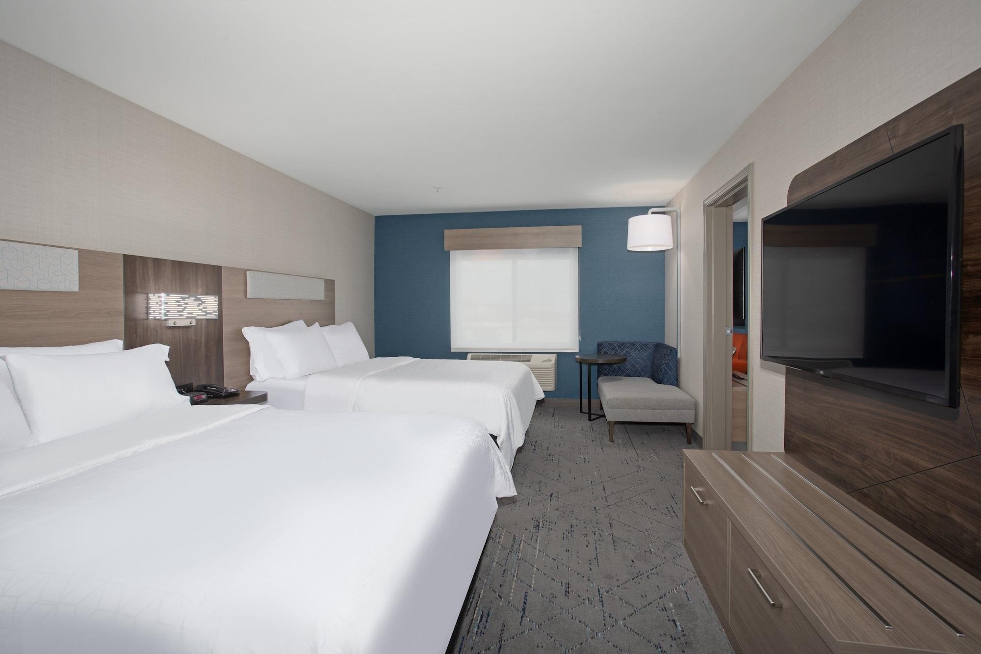 Holiday Inn Express Hotel & Suites Grand Junction By Ihg Exterior photo